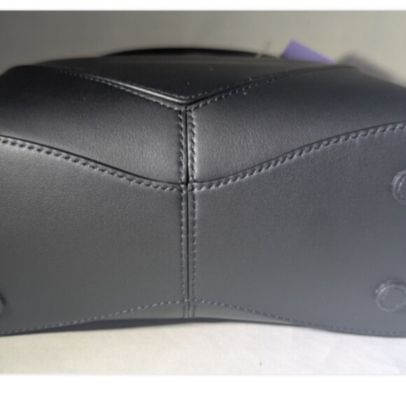 NWT Super Rare Tiffany & Co. Return To Tiffany Raised Logo Black Leather Purse - Picture 12 of 16